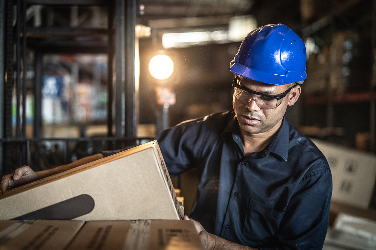 4 Key Considerations in Choosing a Digital Mental Health Program for Your Employees 